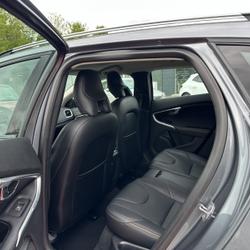 Volvo V40 Cross Country Beaucouze 13990 euros D4 190CH START&STOP ...
