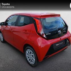 Toyota Aygo 1.0 VVT-i 72ch x-play 5p MY20 Plo&euml;rmel