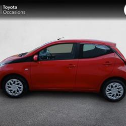 Toyota Aygo 1.0 VVT-i 72ch x-play 5p MY20 Plo&euml;rmel