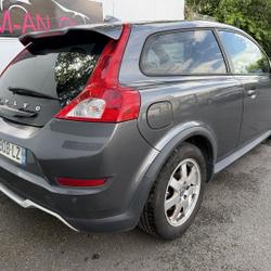 Volvo C30 DRIVE 115CH START&STOP KINETIC Qu&eacute;vert