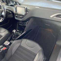 Peugeot 2008 1.6 BlueHDi 100ch BVM5 Allure Saint-Jean-de-Monts