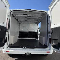 Nissan Primastar NEUF: BLANC L2H1 2.0 DCI 170CH BVA9 TEKNA + OPTIONS 1800 &euro; occasion - Carquefou - photo 3/10