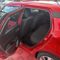 Suzuki Swift 1.0 BOOSTERJET HYBRID SHVS 111CH PACK EURO6D-T Beaucouz&eacute;