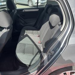 Volkswagen Golf 6 1.6 TDI 105CH BLUEMOTION FAP STYLE 5P Beaucouz&eacute;