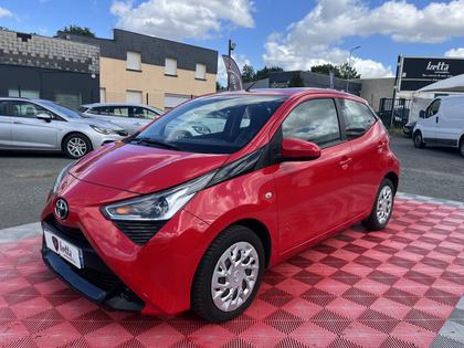 Toyota Aygo - 1.0 VVT-I 72CH X-PLAY 5P - 7 990 €