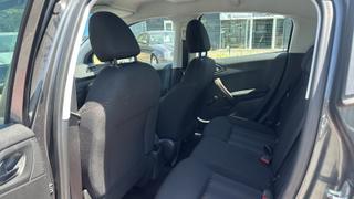 Peugeot 208  - Style - photo 2