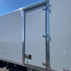 Renault Master 170 CV L4 RJ 3T5 20M3 HAYON PORTE LATERALE CAPUCINE Mions