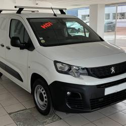 Peugeot Partner FGN FOURGON STANDARD 1000 KG BLUEHDI 100 S&S BVM5 ASPHALT Saint-Jean-de-Monts