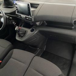 Peugeot Partner FGN FOURGON STANDARD 1000 KG BLUEHDI 100 S&S BVM5 ASPHALT Saint-Jean-de-Monts