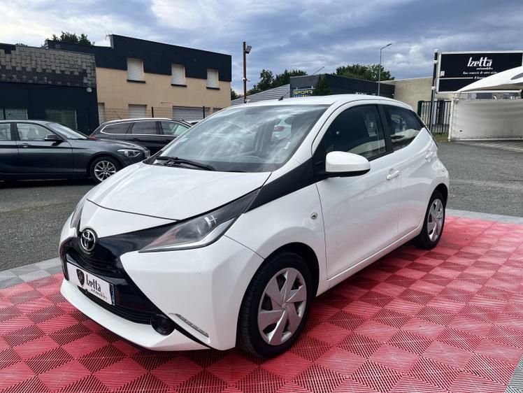 Toyota Aygo  - 8 790 €