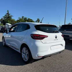 Renault Clio 5 Societe 1.6 E-Tech 140 Business Chanas