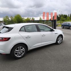Renault Megane 4 1.5 BLUE DCI 115CH BUSINESS H&eacute;nin-Beaumont