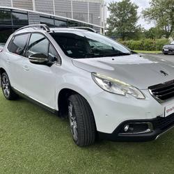 Peugeot 2008 1.6 HDI 120 FELINE Saint-L&eacute;ger-de-Lini&egrave;res