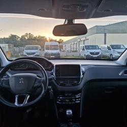 Peugeot 2008 PureTech 110ch S&S BVM6 Signature R&eacute;den&eacute;