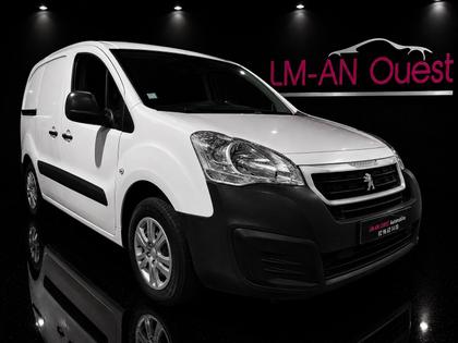 Peugeot Partner - STANDARD 1.6 BLUEHDI 100CH PREMIUM - 8 990 €