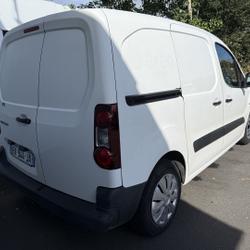 Peugeot Partner STANDARD 1.6 BLUEHDI 100CH PREMIUM Qu&eacute;vert