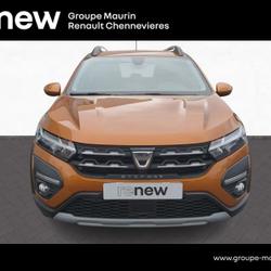 Dacia Sandero 1.0 ECO-G 100ch Stepway Confort -22 Chennevi&egrave;res-sur-Marne