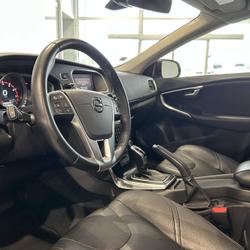 Volvo V40 V40 T2 122 ch Geartronic 6 Signature Edition Le Mans