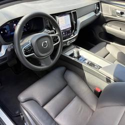 Volvo V60 V60 Micro hybride essence B4 197 ch DCT7 Ultra Style Dark Ceris&eacute;