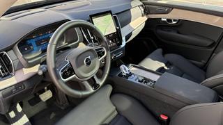 Volvo XC90  - photo 1