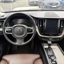 Volvo XC60 D5 AWD AdBlue 235 ch Geartronic 8 Inscription occasion - Le Mans - photo 2/34