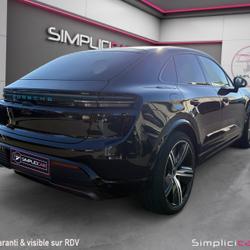 Porsche Macan 639 ch / 470 kW TURBO Saint-Martin-de-Fontenay