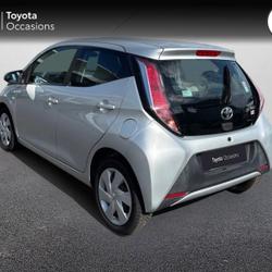 Toyota Aygo 1.0 VVT-i 69ch x-play 5p Saint-Nazaire