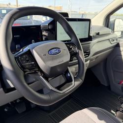 Van Ford 320 L2H1 2.0 ECOBLUE 170CH CABINE APPROFONDIE LIMITED BVA8 occasion - Carquefou - photo 2/12