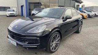 Porsche Cayenne  - photo 0