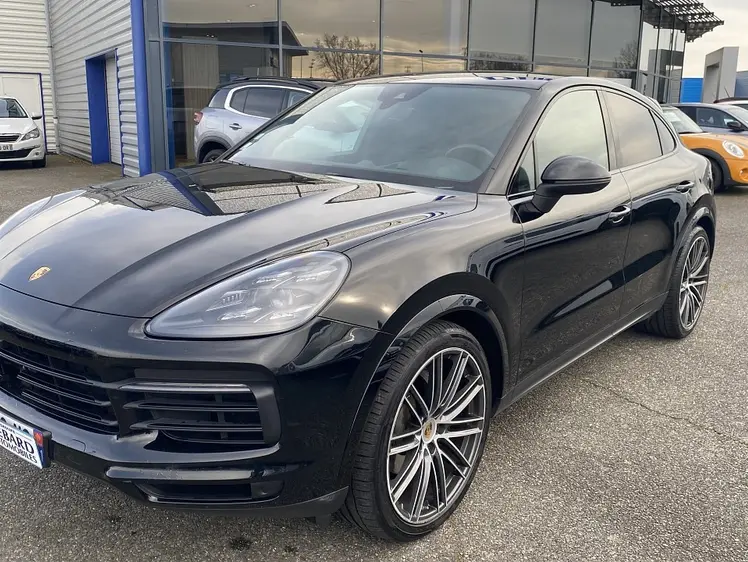 Porsche Cayenne  - 69 990 €