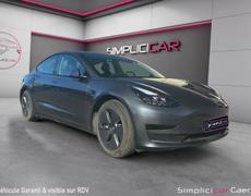 Tesla Model 3 Saint-Martin-de-Fontenay