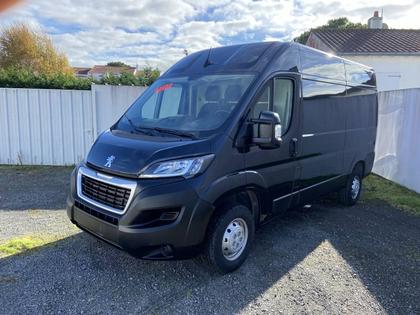Peugeot Boxer - TOLE 330 L2H2 BLUEHDI 120 S&S ASPHALT - 28 680 €
