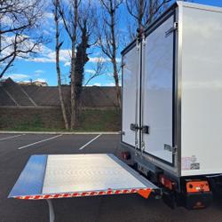 Iveco Daily 35C18 A8 180CV 3L CAISSE HAYON 14.8M3 GROUPE FROID THERMOKING CAISSE LAMBERET Chanas