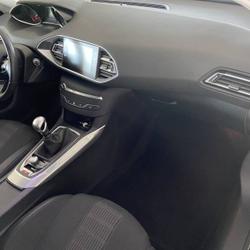 Peugeot 308 II Phase 2 1.5 BlueHDi 130ch S&S BVM6 Allure Saint-Jean-de-Monts