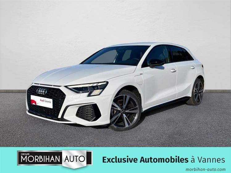 Audi A3 Sportback  - S Line - 31 990 €