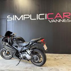 Honda VFR HONDA VFR800F Theix-Noyalo