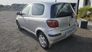 Toyota Yaris  - Luna - photo 1