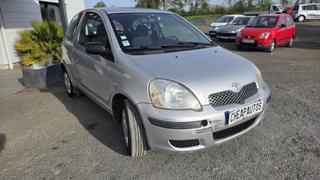 Toyota Yaris  - Luna - photo 3