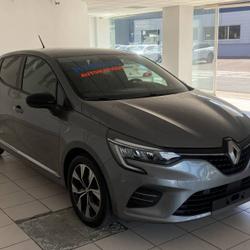 Renault Clio 5 E-Tech full hybrid 145 Evolution Saint-Jean-de-Monts