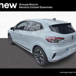 Renault Clio 5 1.6 E-Tech 145ch full hybrid Techno - 24 Corbeil-Essonnes