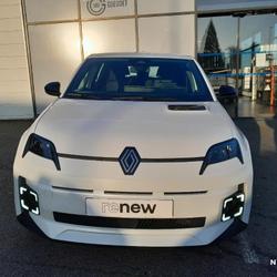 Renault R5 E-Tech Renault 5 E-Tech Electrique 120 ch autonomie urbaine Evolution Pont-Audemer