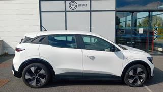 Renault Megane E-Tech  - photo 4