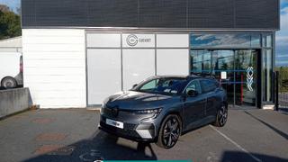 Renault Megane E-Tech  - photo 0