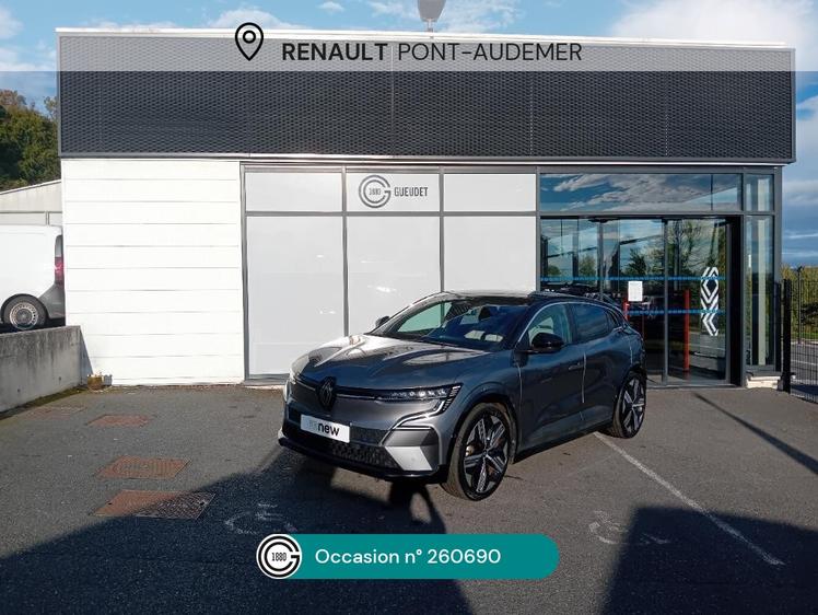 Renault Megane E-Tech  - 24 490 €