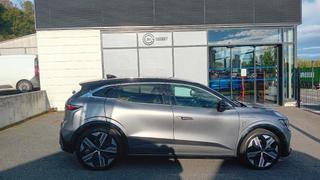 Renault Megane E-Tech  - photo 4