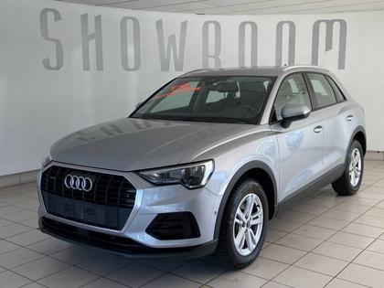 Audi Q3 - 40 TDI 200 ch S tronic 7 Quattro Business line - 33 900 €