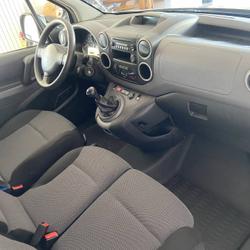 Peugeot Partner FGN FOURGON STANDARD 1.6 BLUEHDI 100 BVM5 PREMIUM occasion - Saint-Jean-de-Monts - photo 3/15