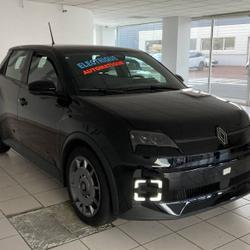 Renault R5 E-Tech Electrique 120 ch autonomie urbaine Evolution occasion - Saint-Jean-de-Monts - photo 2/26