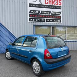 Renault Clio 2 1.2 (1149) 58CH EXPRESSION 5P occasion - Bourgbarr&eacute; - photo 3/10
