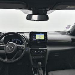 Toyota Yaris Cross Hybride 116h AWD Premi&egrave;re Chauray